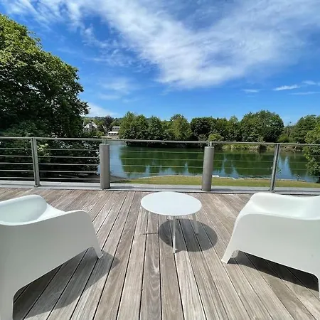 De Charme Bord De Meuse Apartment *