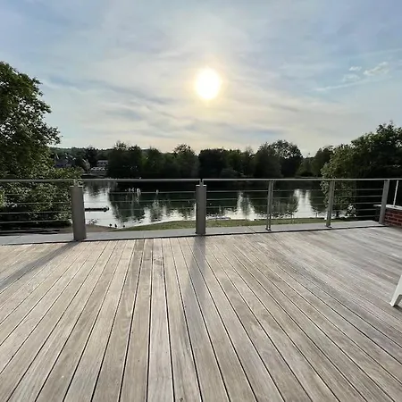 De Charme Bord De Meuse *