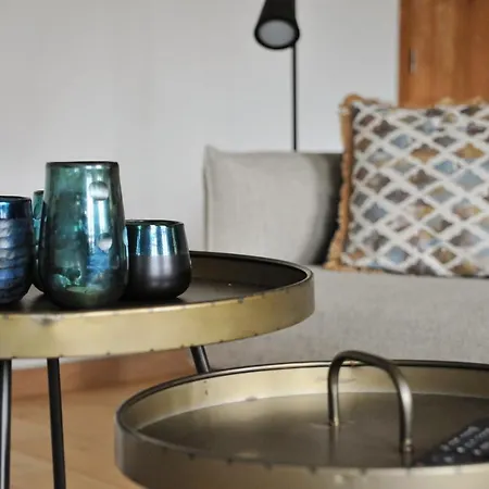 De Charme Bord De Meuse Апартаменты *